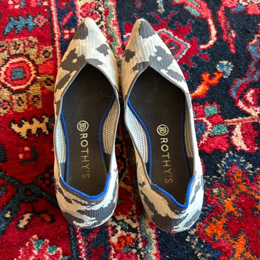 Rothy’s ash grey camo - the point. Great condition!